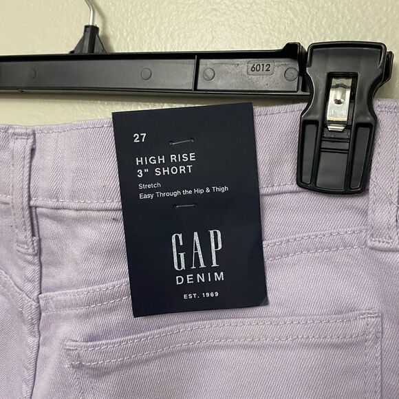 GAP High Rise Shorts - Picture 6 of 8